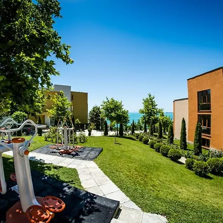 Crown Fort Club, Sea View Apartment