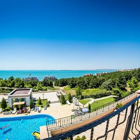 公寓 Crown Fort Club, Sea View Apartment