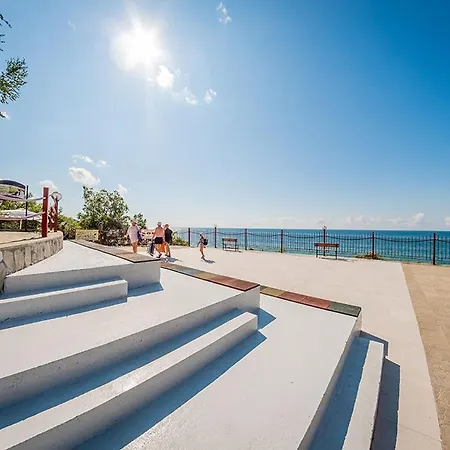 Crown Fort Club, Sea View Apartment 公寓 圣弗拉斯