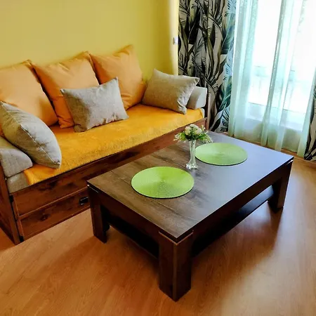 Апартамент Crown Fort Club, Sea View Apartment Свети Влас