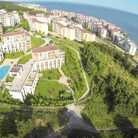 Crown Fort Club, Sea View Apartment Апартамент Свети Влас